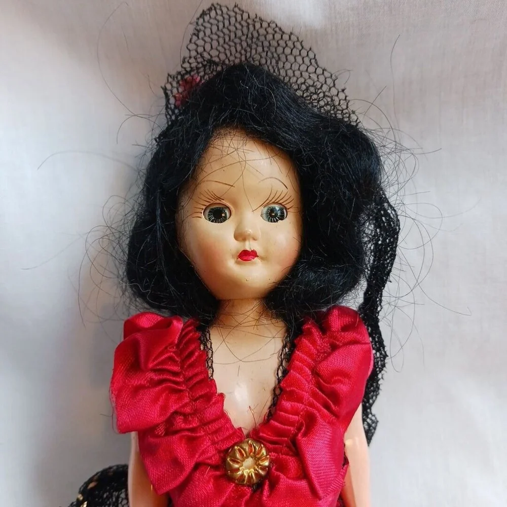 Vintage Spanish Flamenco Senorita Doll Red Dress 8 in